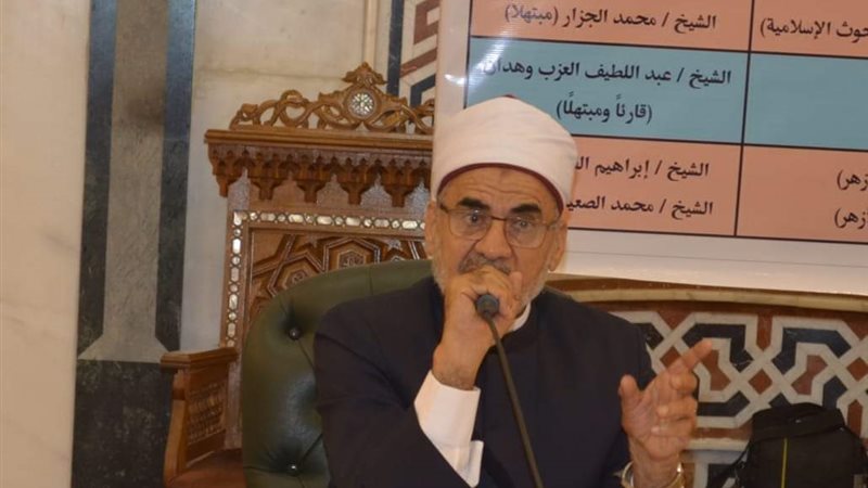الدكتور سيف رجب قزامل،