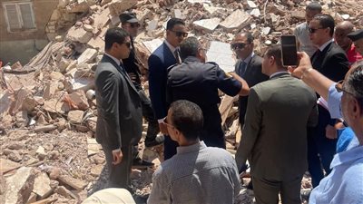 تفاصيل معاينة النيابة لـ عقار الإسماعيلية المنهار (صور)