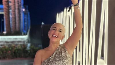 ابنة أسما شريف منير تدافع عن والدتها: شجاعة وتلهمني وفخورة بها