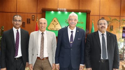 عمرو علام وكيلا للتعليم والطلاب وخالد حمزة وكيلا لخدمة المجتمع بآداب المنوفية