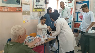 محافظ شمال سيناء: توقيع الكشف الطبي على 3300 حالة في قافلة طبية بالعريش