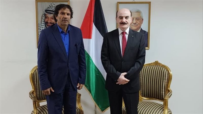 قنصلي فلسطين وليبيا،