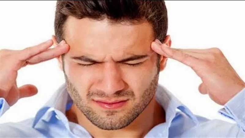أسباب الصداع النصفي،