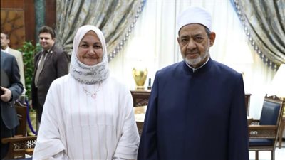 شيخ الأزهر يوافق على مشروع البرنامج الصيفي لتنمية القدرات العلمية للطلاب الوافدين 