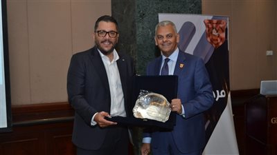 الاتحاد المصري للتأمين يكرم أيمن قنديل بمناسبة ترقيته