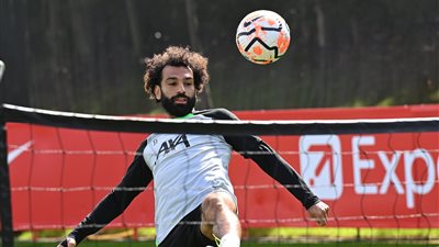  محمد صلاح يتألق في تدريبات ليفربول بعد أنباء سفره لدبي للكشف الطبي