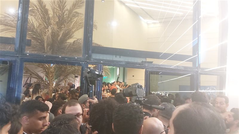 فوضى وزحام أثناء
