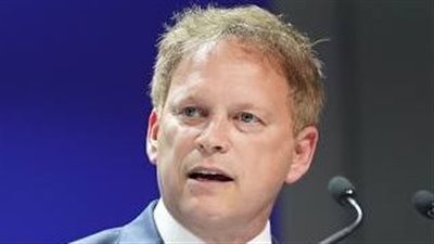 بعد دقائق من استقالة بن والاس، بريطانيا تعلن تعيين جرانت شابس وزيرا للدفاع