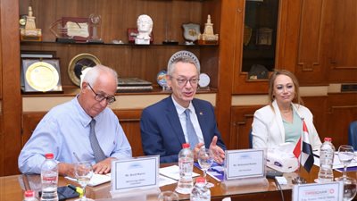 رجال أعمال الإسكندرية تبحث سبل التعاون مع ممثلي الغرفة التجارية السويسرية المصرية