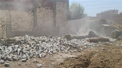 إزالة مبان على 3 قطع أراض في أوسيم 