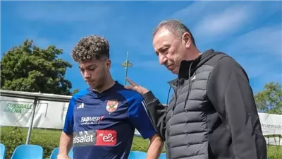 رسالة خاصة من إمام عاشور للخطيب بعد زيارة مران الأهلي الصباحي (صورة)