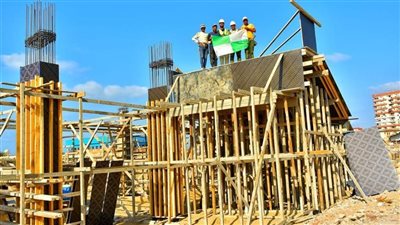 محافظ بورسعيد ووزير الرياضة في زيارة لاستاد النادي المصري 