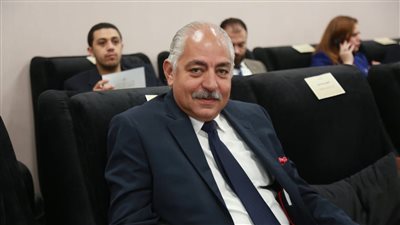 العامري فاروق يطمئن على ترتيبات سفر الأهلي إلى السعودية 