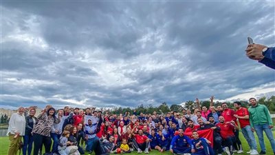 جماهير الأهلي تدعم الفريق في مرانه بالنمسا (صور)