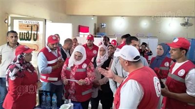 وزيرة التضامن تتابع الخدمات للوافدين من السودان بموقف كركر ومنفذ قسطل (صور)