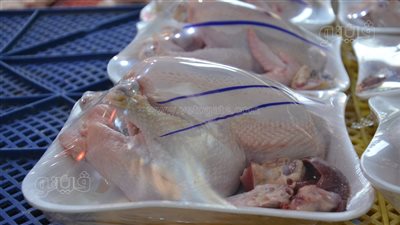 تباين أسعار الدواجن في الأسواق، وكيلو البانيه يسجل 270 جنيهًا 