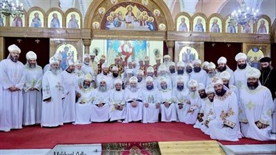 الأنبا باخوميوس يرسم كهنة جدد للخدمة بإيبارشية البحيرة