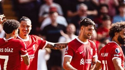 الدوري الإنجليزي، ليفربول يحسم الشوط الأول بهدفين دون رد أمام أستون فيلا 