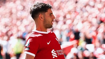 ليفربول يعلن فوز سوبوسلاي بجائزة لاعب الشهر