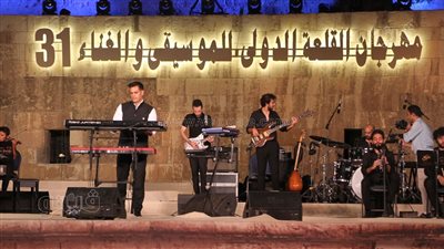  توزيع جديد لأغنية 