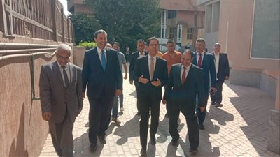 جامعة بنها تتابع استعدادات العام الدراسي بهندسة شبرا 