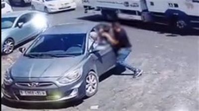 ذكاء شاب ينقذ طفلا من الموت المحقق في فلسطين (فيديو)