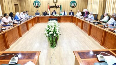 محافظ المنوفية يناقش آليات تنفيذ بروتوكول وزارة الرى لاستغلال الأصول 