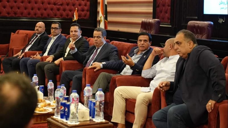 اجتماع تحضيري لملتقى