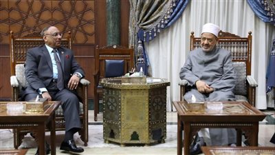 شيخ الأزهر: تطبيق العدالة يتطلب أن يكون الجميع متساوين في الحقوق والواجبات