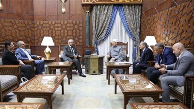 الطيب لسفراء مصر في الخارج: الأزهر يحظى باحترام مختلف الشعوب حول العالم