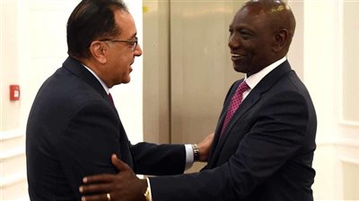 الرئيس الكينى يستقبل مصطفى مدبولي على هامش مشاركته في اجتماعات قمة أفريقيا للمناخ