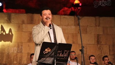 المنشد أحمد العمري يغرد في سماء القلعة 
