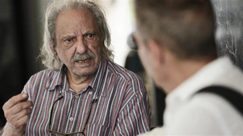 كوستاس فيرس،فيتو