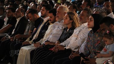 أشرف زكي وإيهاب فهمي أبرز الحضور في حفل ياسين التهامي بالقلعة (صور)