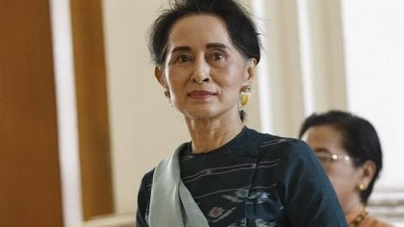 زعيمة ميانمار، فيتو