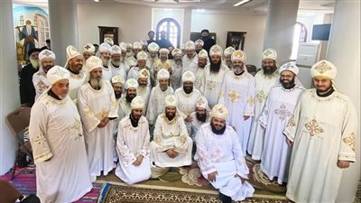 الأنبا أنيانوس يترأس اجتماع كهنة إيبارشية بني مزار