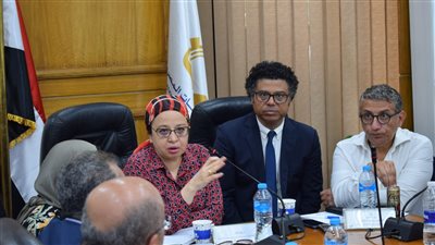 الأغذية تستعرض قائمة الفحص والبنود الإلزامية لمصانع المكملات الغذائية