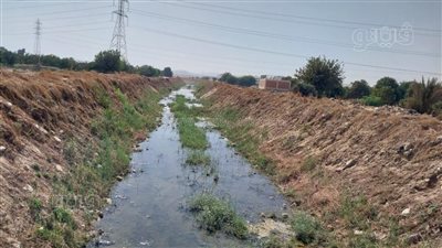 محافظ بني سويف يتابع مبكرًا جاهزية مخرات السيول لموسم الأمطار