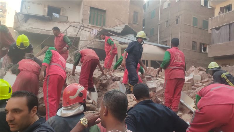 العقار المنهار بحدائق