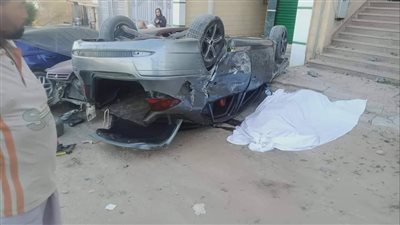 الصور الأولى لحادث انقلاب سيارة بحدائق الأهرام 