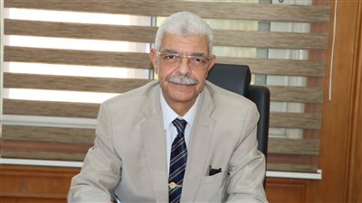 القاصد يعقد لجنتي المكتبة المركزية ومكتبات جامعة المنوفية أون لاين 