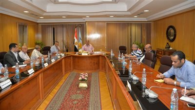 اختيار مواقع إنشاء 4 كباري داخلية في أسيوط