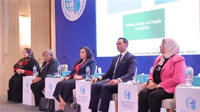 الصحة تعقد جلسة حوارية عن تحسين صحة أطفال المدارس 