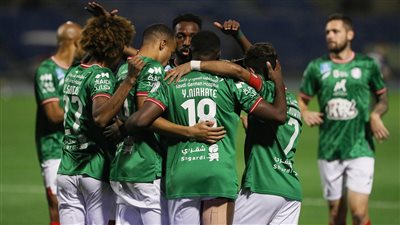 جيرارد يعلن تشكيل الاتفاق أمام الاتحاد في الدوري السعودي 