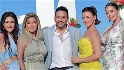 القصة الكاملة للحرب الكلامية بين طارق الشناوي ومصطفى قمر بسبب فيلم أولاد حريم كريم 