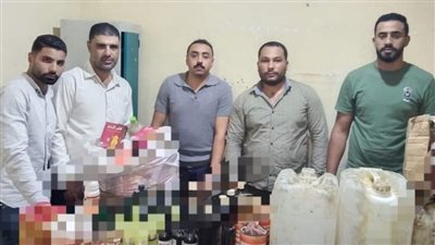 ضبط 2 طن جبن وتوابل وعصائر منتهية الصلاحية بالبحيرة (صور)