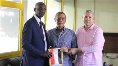 الكرة الطائرة، دوكوني يشيد بتنظيم مصر لبطولة أفريقيا