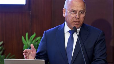 وزير النقل: نجري دراسات لإنشاء الخط السادس من مترو الأنفاق 