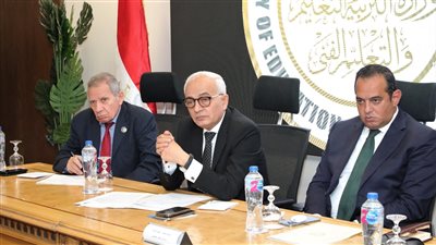 قرارات عاجلة من وزير التعليم قبل بدء العام الدراسي الجديد 2024