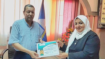 التعليم الابتدائي بوزارة التربية والتعليم يشيد ببرنامج تنمية مهارات التلاميذ